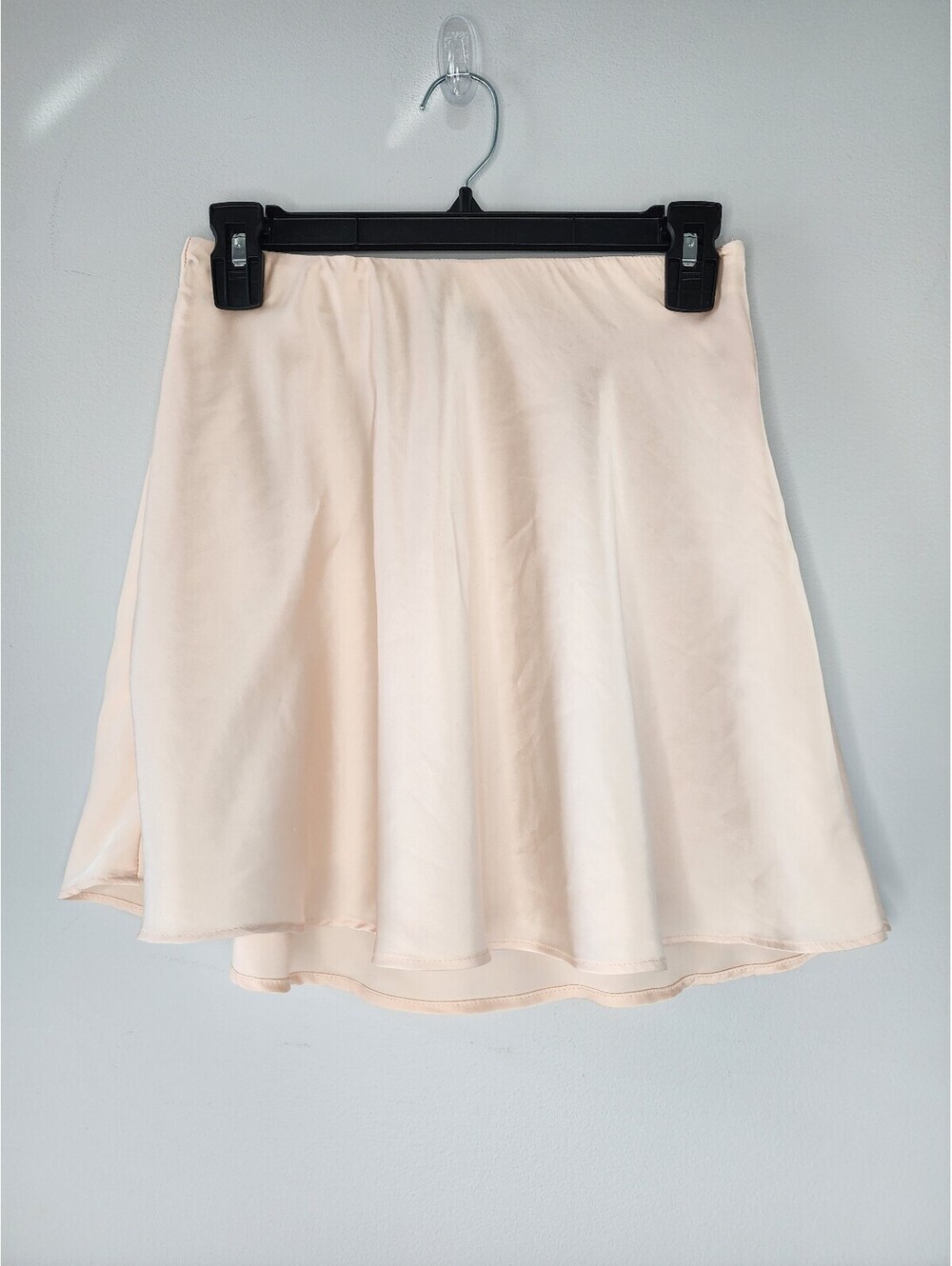 Forever 21 Light Beige light pastel pink A-Line Slip Skirt Size M
